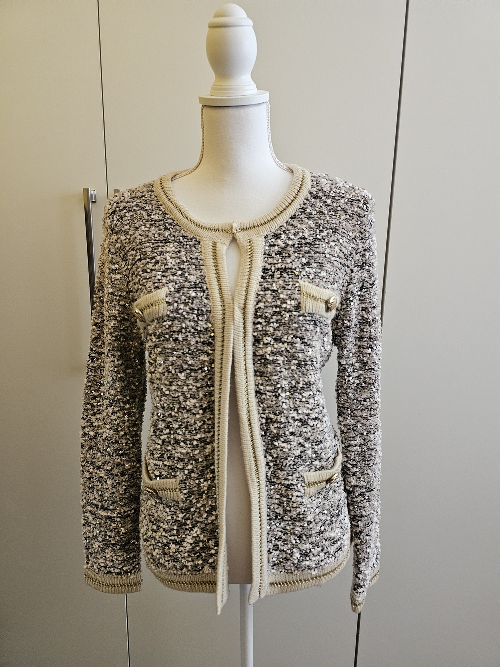 Moon River Cream and blk Bouclé Open-Front Cardigan with Trim